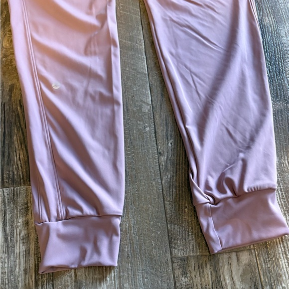 HALARA Dusty Pink Jogger Pants - Picture 6 of 8